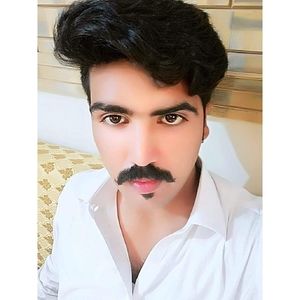 Meet your Posher, Ali